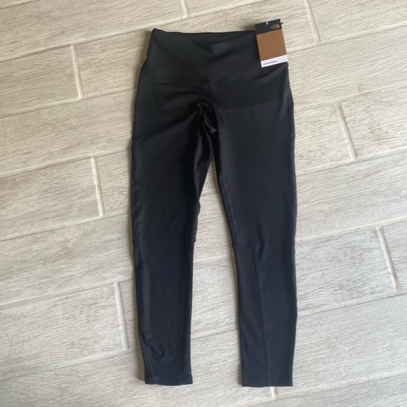 The North Face Pants - Northface Fitted Ajuste  New with tags $75. Many extras! Mesh legs. Back band
